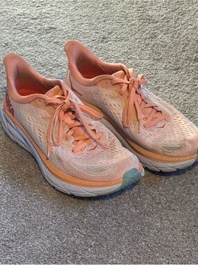 Hoka Clifton 8 - Light Coral Women's Running Sneakers - Peach Pink Comfort